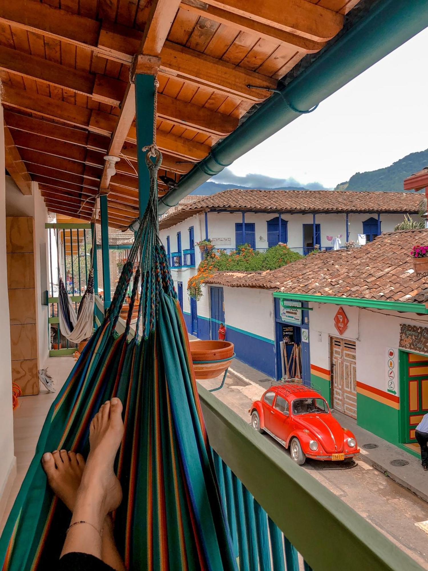 Hostal Naty Luna Jardín Esterno foto